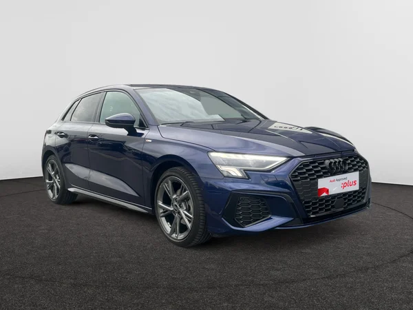 AUDI A3 Sportback (2024) — foto 11 van 24
