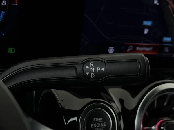 MERCEDES GLA 250 (2022) — foto 4 van 35