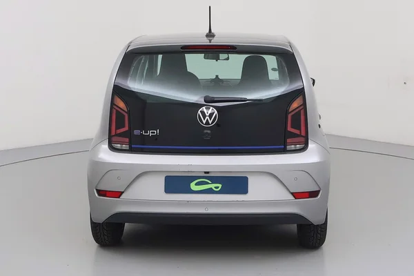 Volkswagen E-Up! (2020) — foto 23 van 28