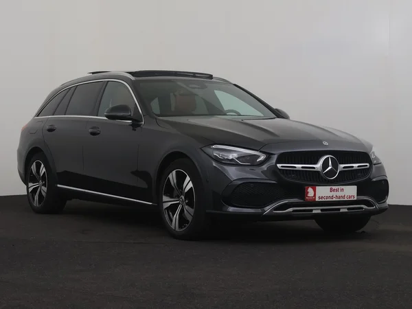 MERCEDES C 220 (2022) — foto 26 van 31