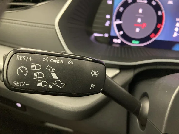SKODA Octavia Combi (2025) — foto 11 van 36