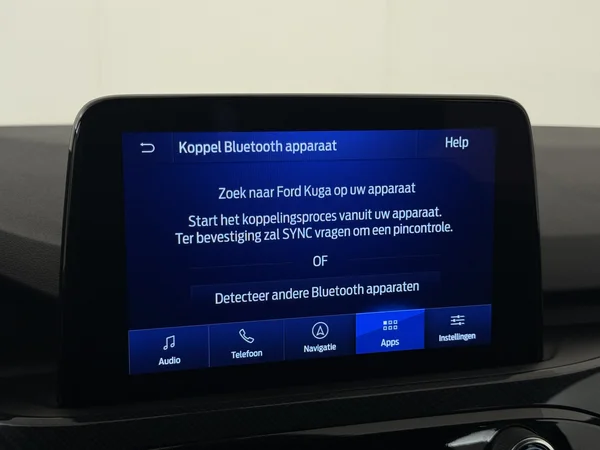 FORD Kuga (2023) — foto 13 van 30