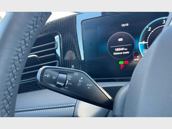 Volkswagen Tiguan (2025) — foto 17 van 31
