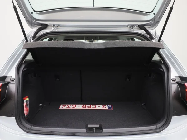 Volkswagen Polo (2022) — foto 6 van 38