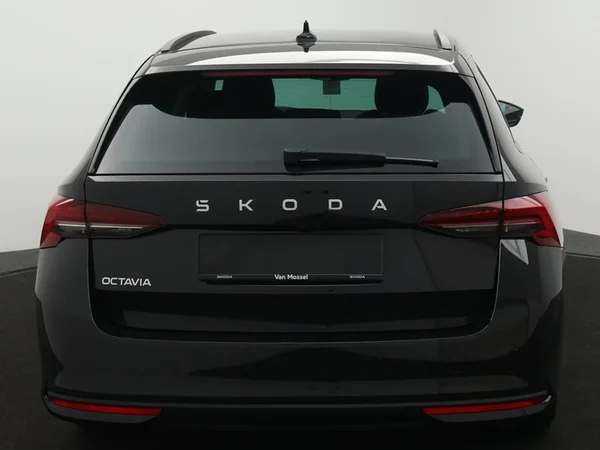 Škoda Octavia (2025) — foto 23 van 28
