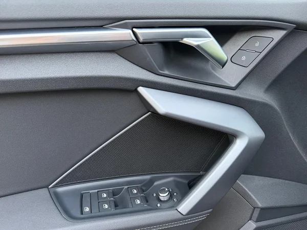 AUDI A3 Sedan (2025) — foto 3 van 21
