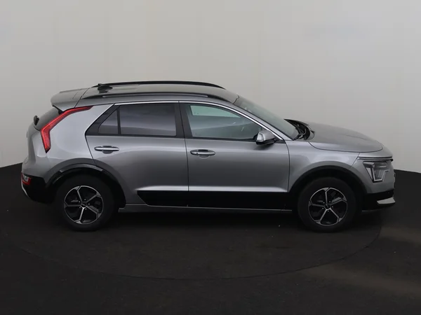 KIA NIRO (2022) — foto 26 van 30