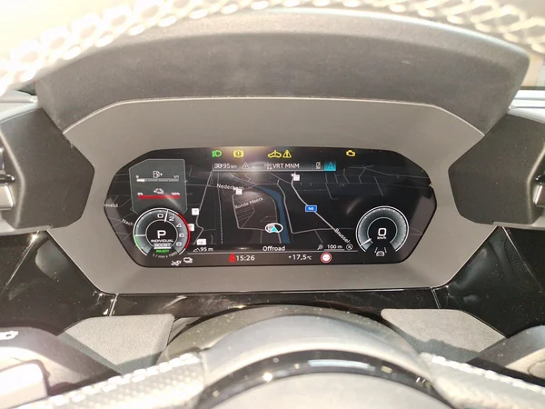 AUDI A3 Sportback PHEV (2025) — foto 15 van 24
