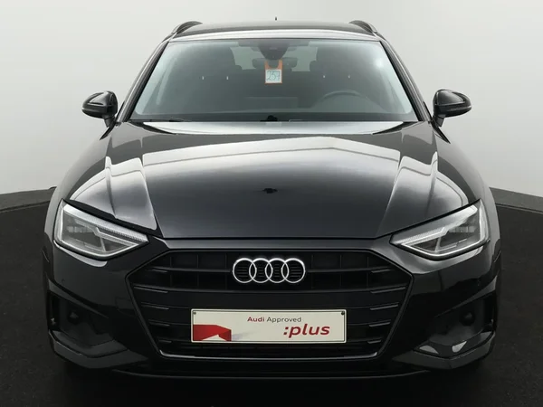 Audi A4 (2023) — foto 25 van 30