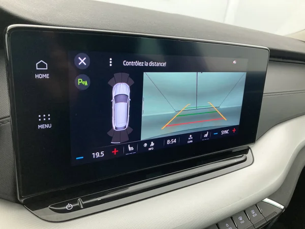 SKODA Octavia Combi (2022) — foto 19 van 36