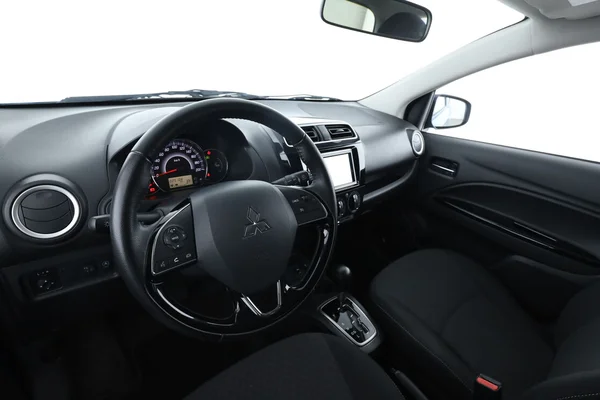 Mitsubishi Space Star (2019) — foto 2 van 16
