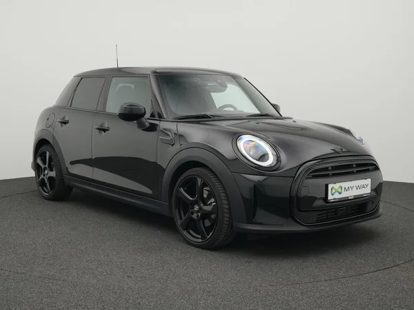 MINI Mini 5 Doors (F55 LCI II) (2022) — foto 12 van 24