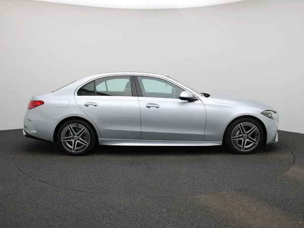 Mercedes-Benz C-Klasse (2025) — foto 47 van 50