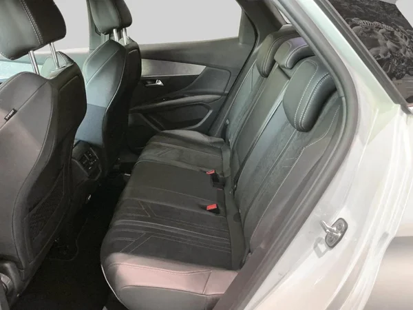 Peugeot 3008 (2021) — foto 6 van 20