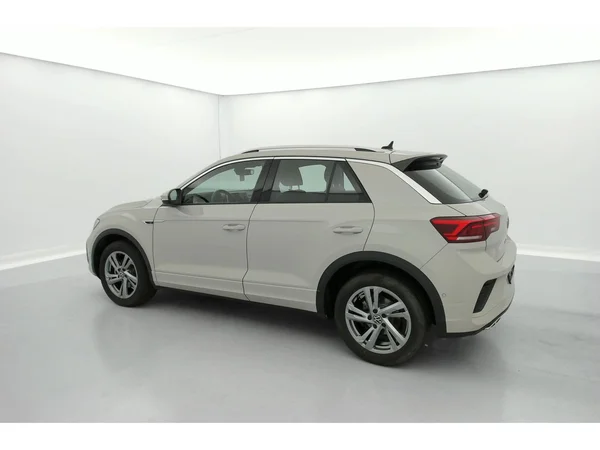 VOLKSWAGEN T-Roc (2024) — foto 3 van 36