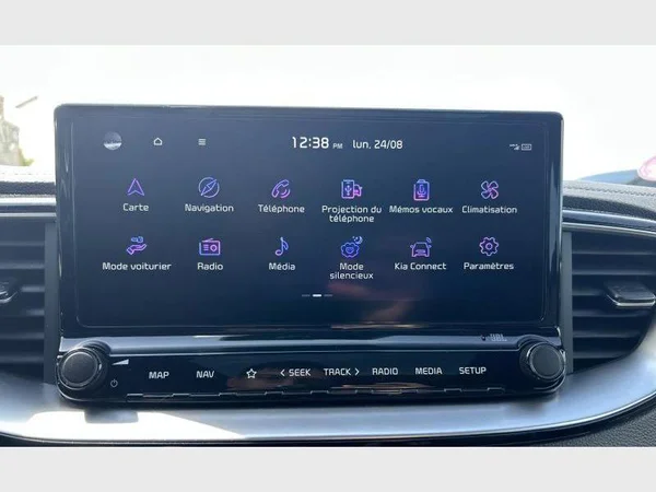 Kia XCEED (2024) — foto 15 van 33