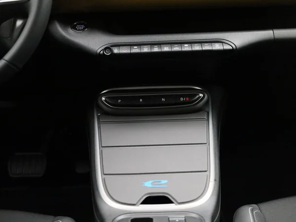 Jeep Avenger (2023) — foto 4 van 40