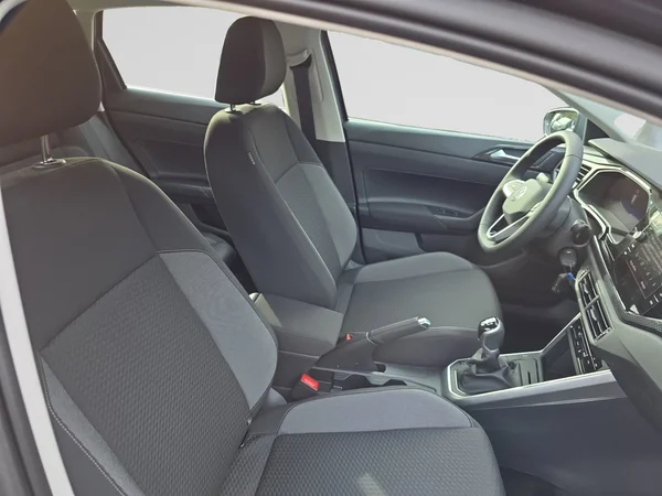 VOLKSWAGEN Polo (2025) — foto 23 van 43
