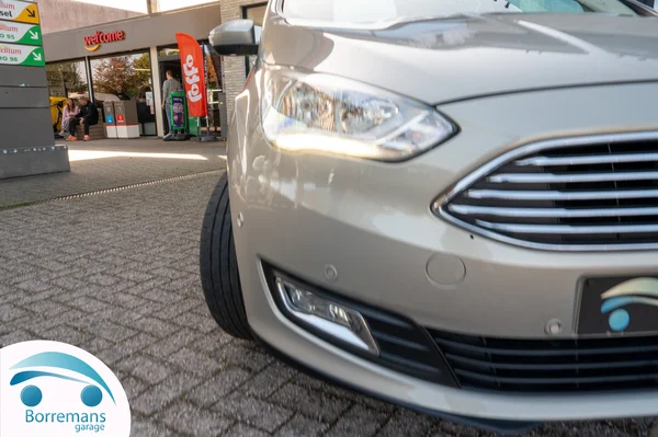 Ford Grand-C-Max (2017) — foto 36 van 61