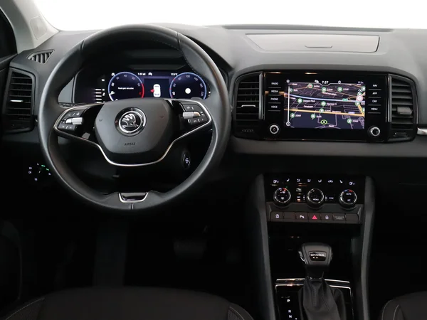 SKODA Karoq (2024) — foto 16 van 18