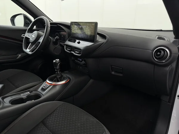 NISSAN Juke (2024) — foto 3 van 27