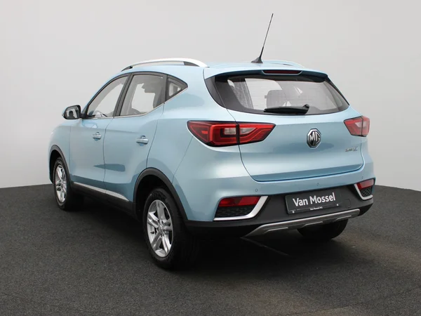 MG ZS EV (2021) — foto 12 van 37