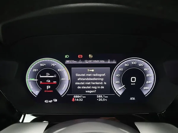 Audi A3 (2022) — foto 6 van 27