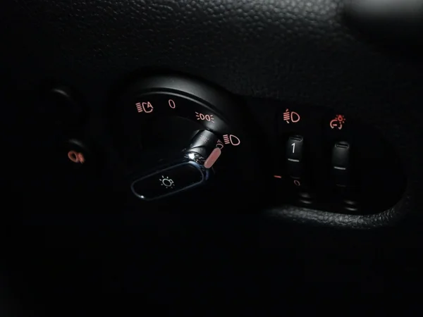 MINI Cooper (2022) — foto 13 van 38