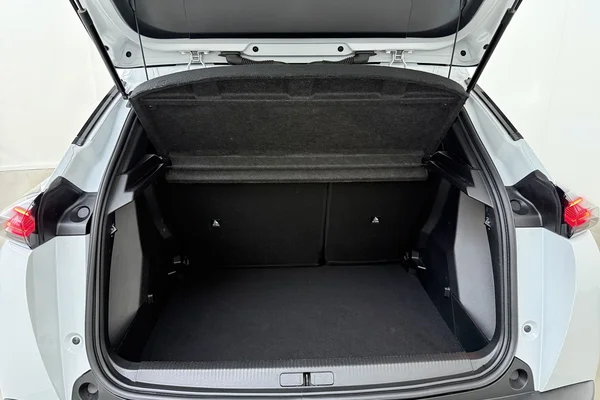 Peugeot 2008 (2025) — foto 16 van 20