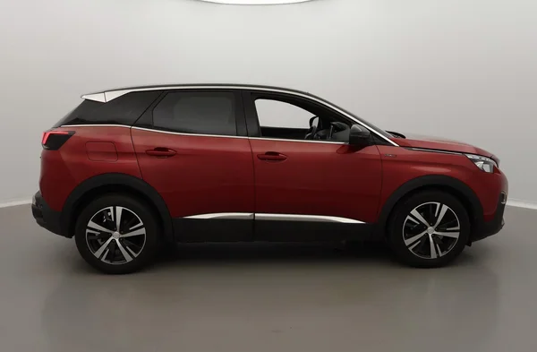 Peugeot 3008 (2018) — foto 33 van 36