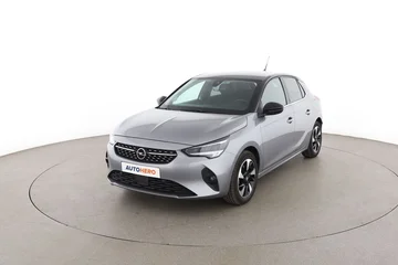 Opel Corsa e0a3c249-fbbc-417b-bf70-7c6468aec4eb