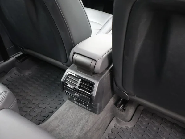 AUDI Q3 (2023) — foto 19 van 29