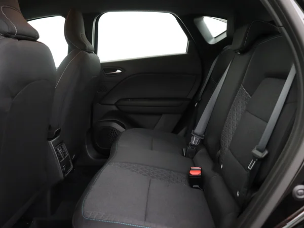 RENAULT Captur (2025) — foto 5 van 25