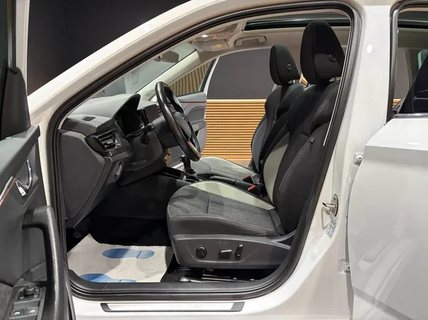 Skoda Kamiq (2020) — foto 25 van 26