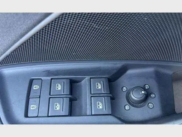 AUDI A3 Sedan (2022) — foto 24 van 33