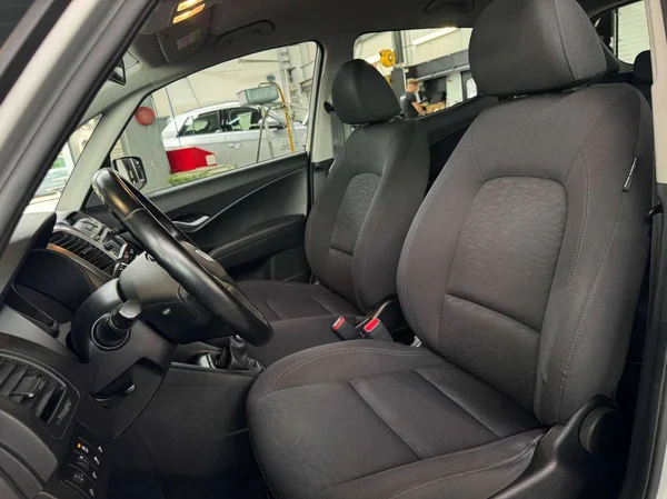 Hyundai ix20 (2017) — foto 10 van 14