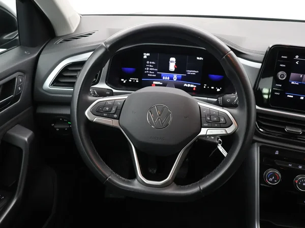 Volkswagen T-Roc (2022) — foto 5 van 25
