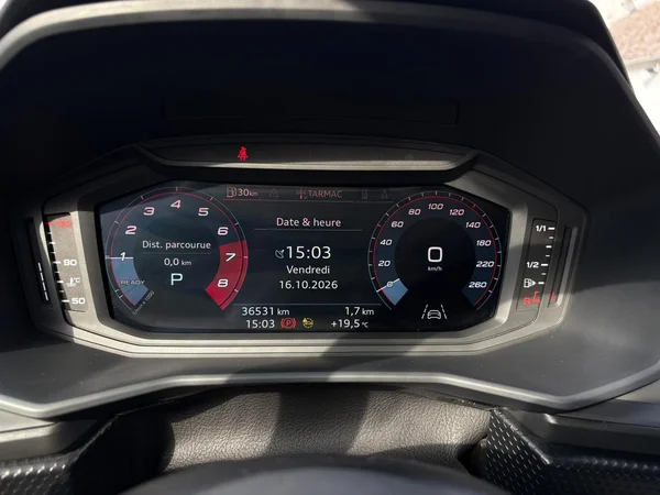 AUDI A1 Sportback (2023) — foto 15 van 17