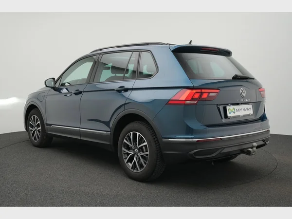 VOLKSWAGEN Tiguan eHybrid (PHEV) (2024) — foto 27 van 30