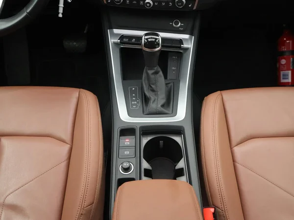 AUDI Q3 PHEV (2021) — foto 10 van 29