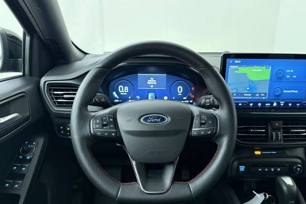 Ford Focus Sw (2024) — foto 2 van 22