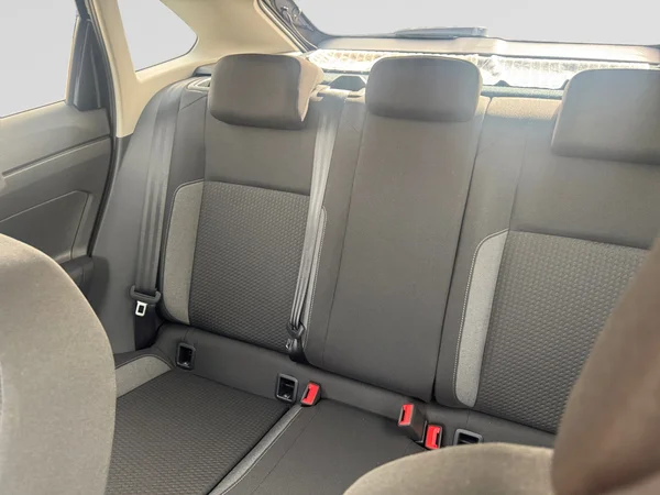 VOLKSWAGEN Taigo (2024) — foto 10 van 21
