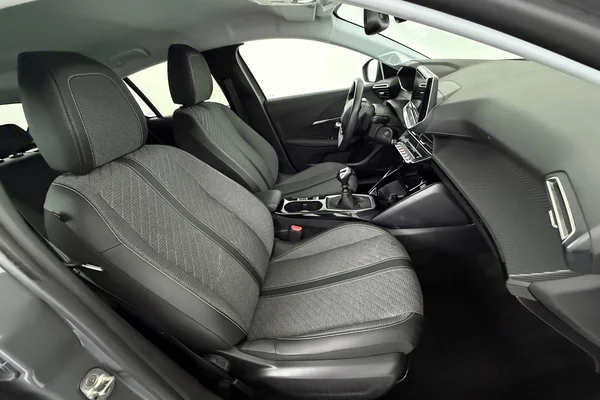 Peugeot 208 (2025) — foto 3 van 29
