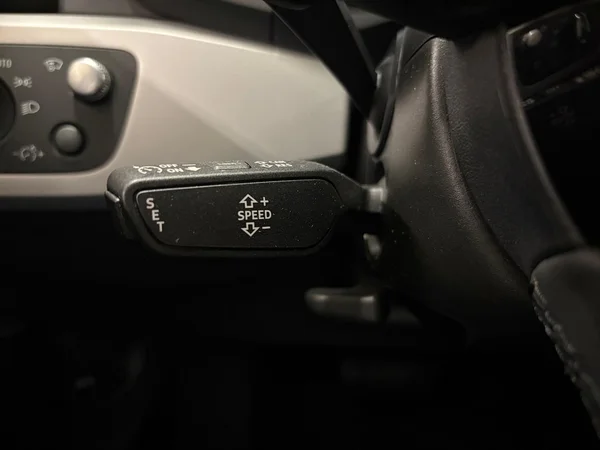 AUDI A4 Avant Dsl (2023) — foto 6 van 15