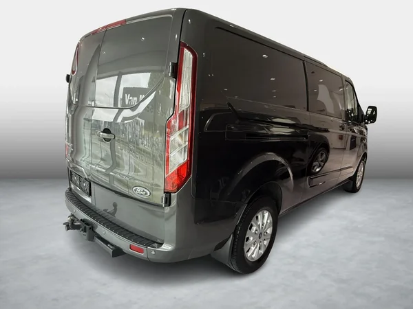 Ford Transit Custom (2023) — foto 16 van 20