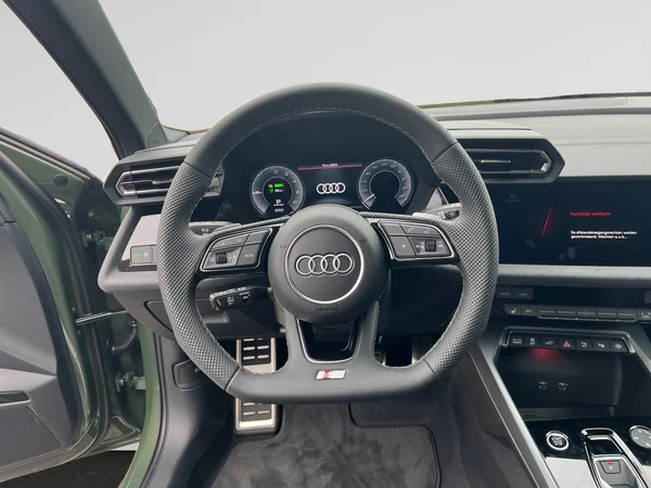 AUDI A3 Sportback (2025) — foto 8 van 24