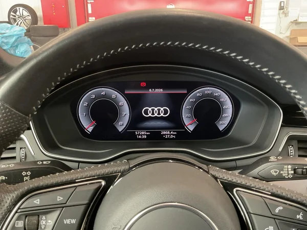 AUDI A4 SW (2020) — foto 6 van 24