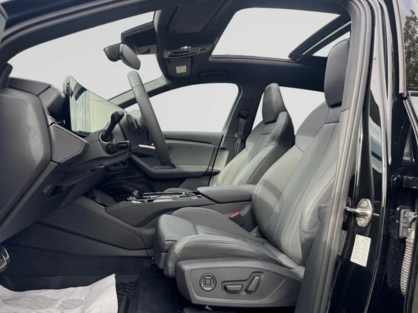 AUDI Q6 e-tron (2025) — foto 24 van 24
