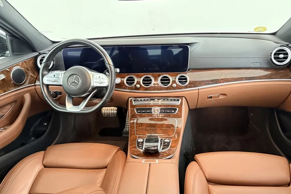 Mercedes-Benz E-Class (W213) (2019) — foto 34 van 34