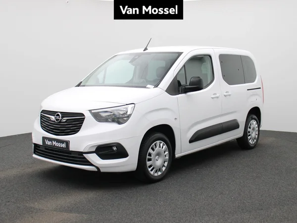 Opel Combo Life (2023) — foto 1 van 30